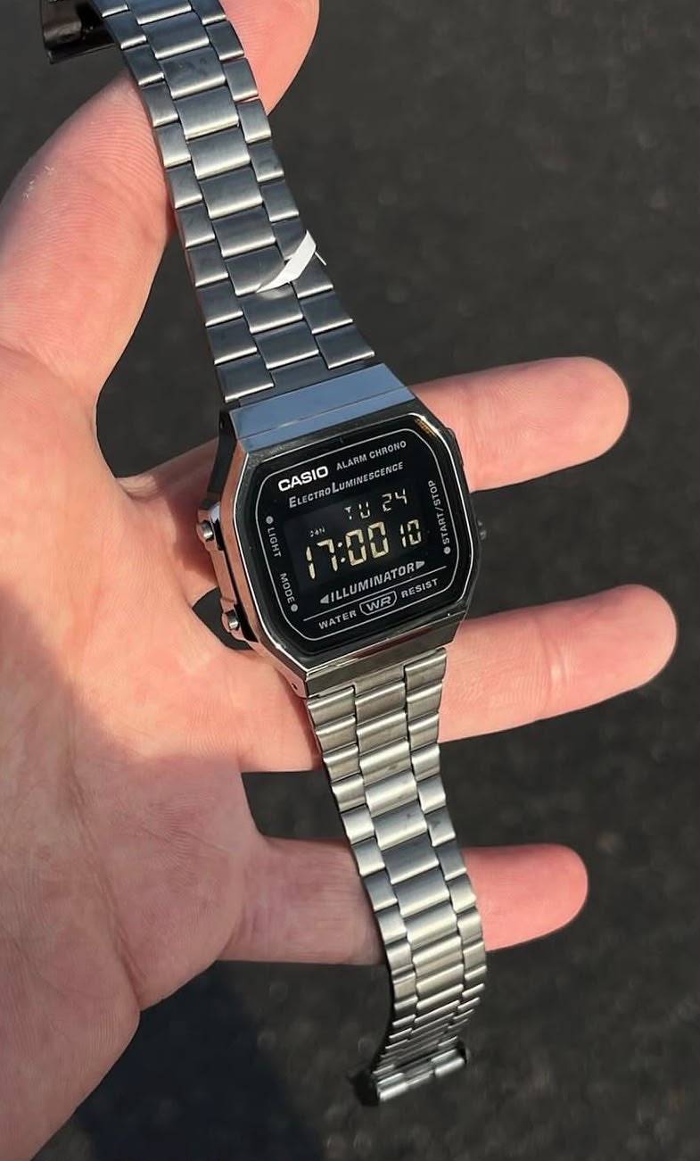 #CASIO02  Square Negative-Display Vintage Digital Watch (A168WGG)