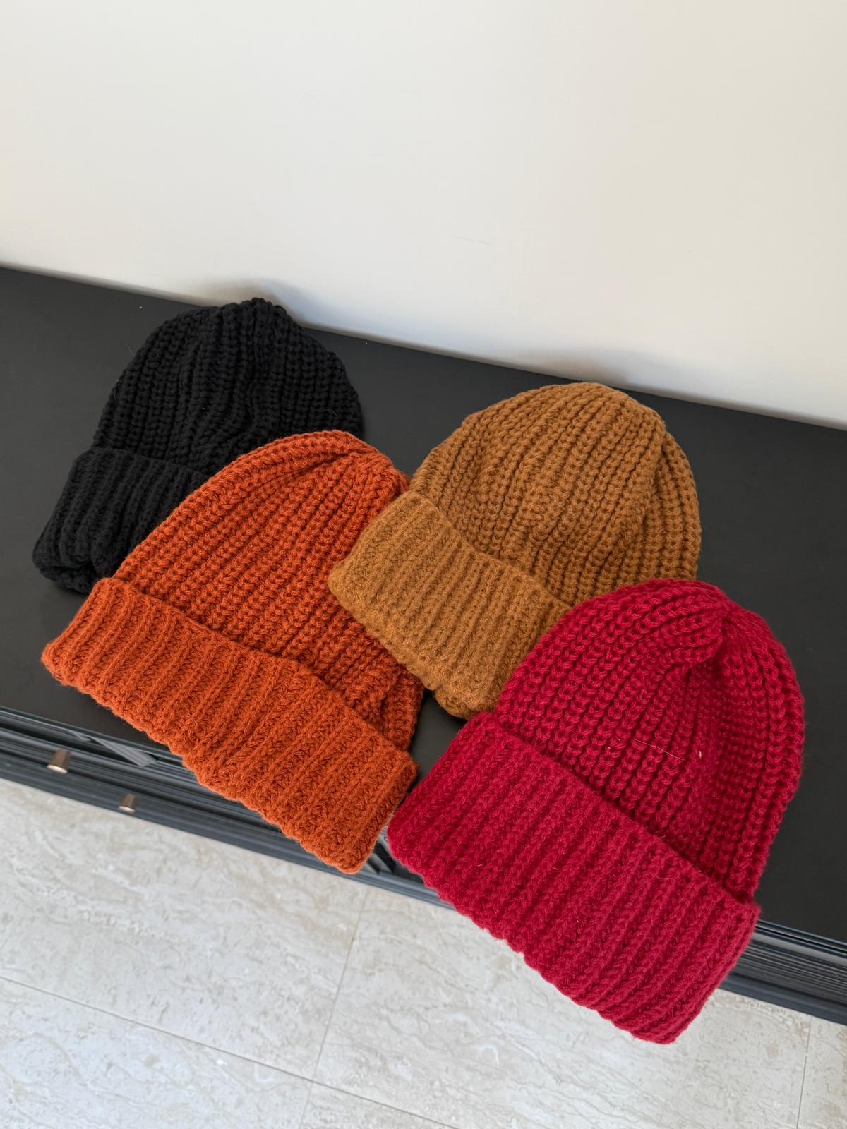 #IS220 Atumn Beanie