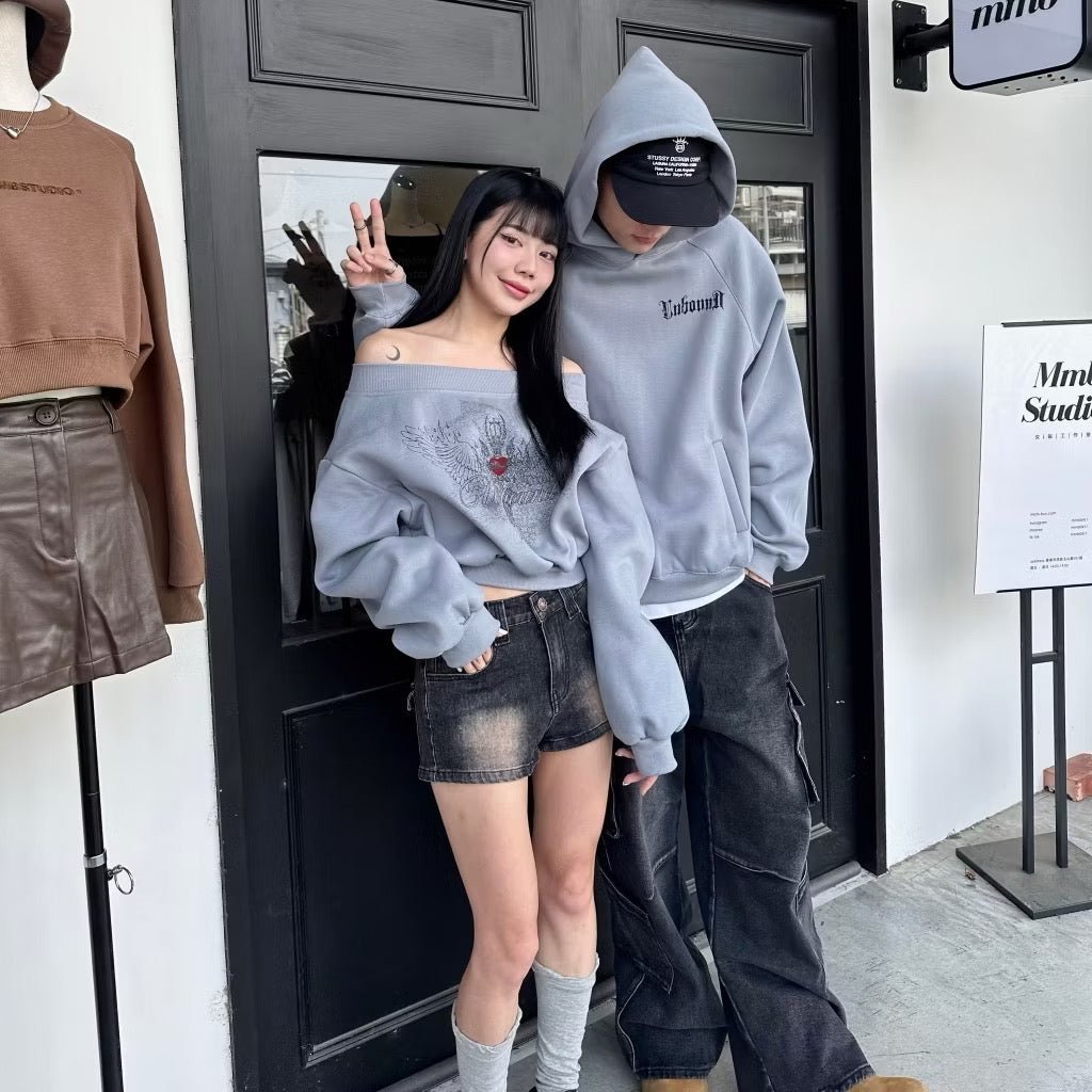 #BM06 Off shoulder Couple Hoodie - Idiot Sandwich HK - 