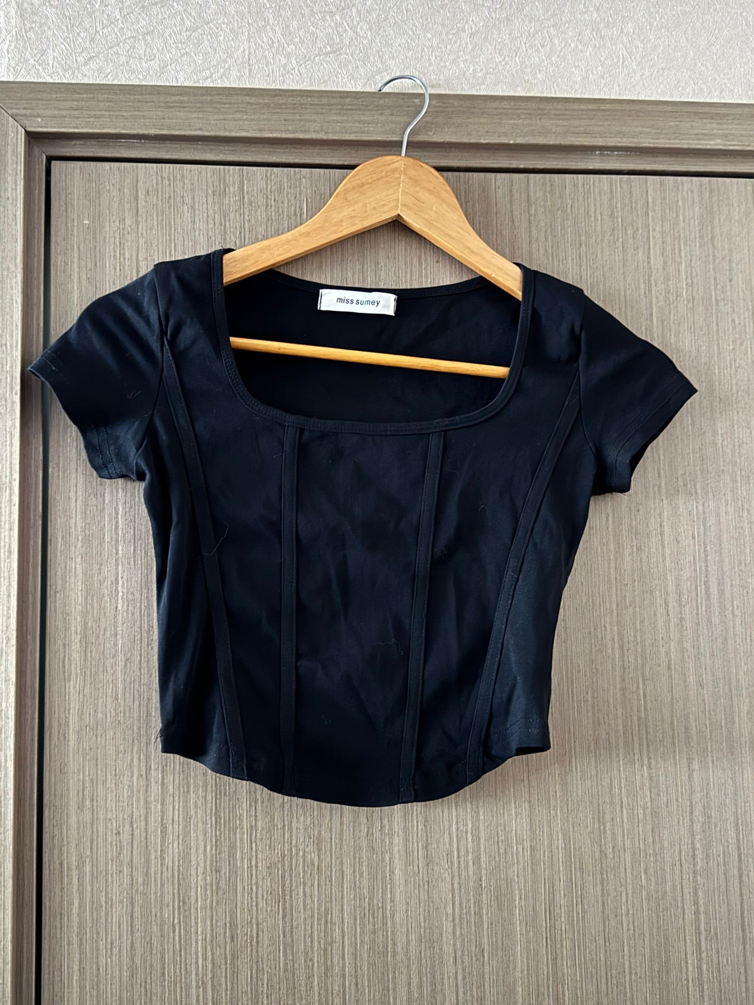 #LP09 Fishbone Design Crop Top - Idiot Sandwich Apparel Limited - 