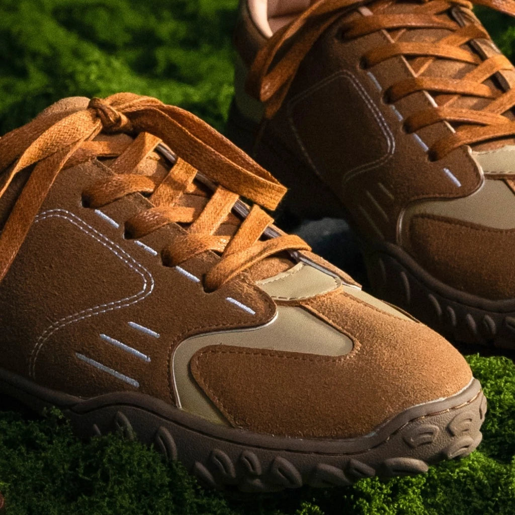 #VNLU02 REVO UNISEX Sneaker