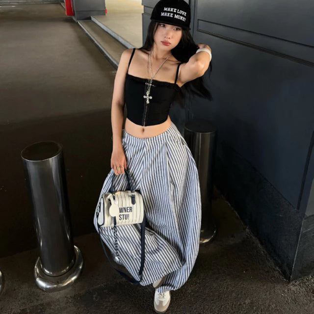 #VNGC02 BM STRIPED PANTS