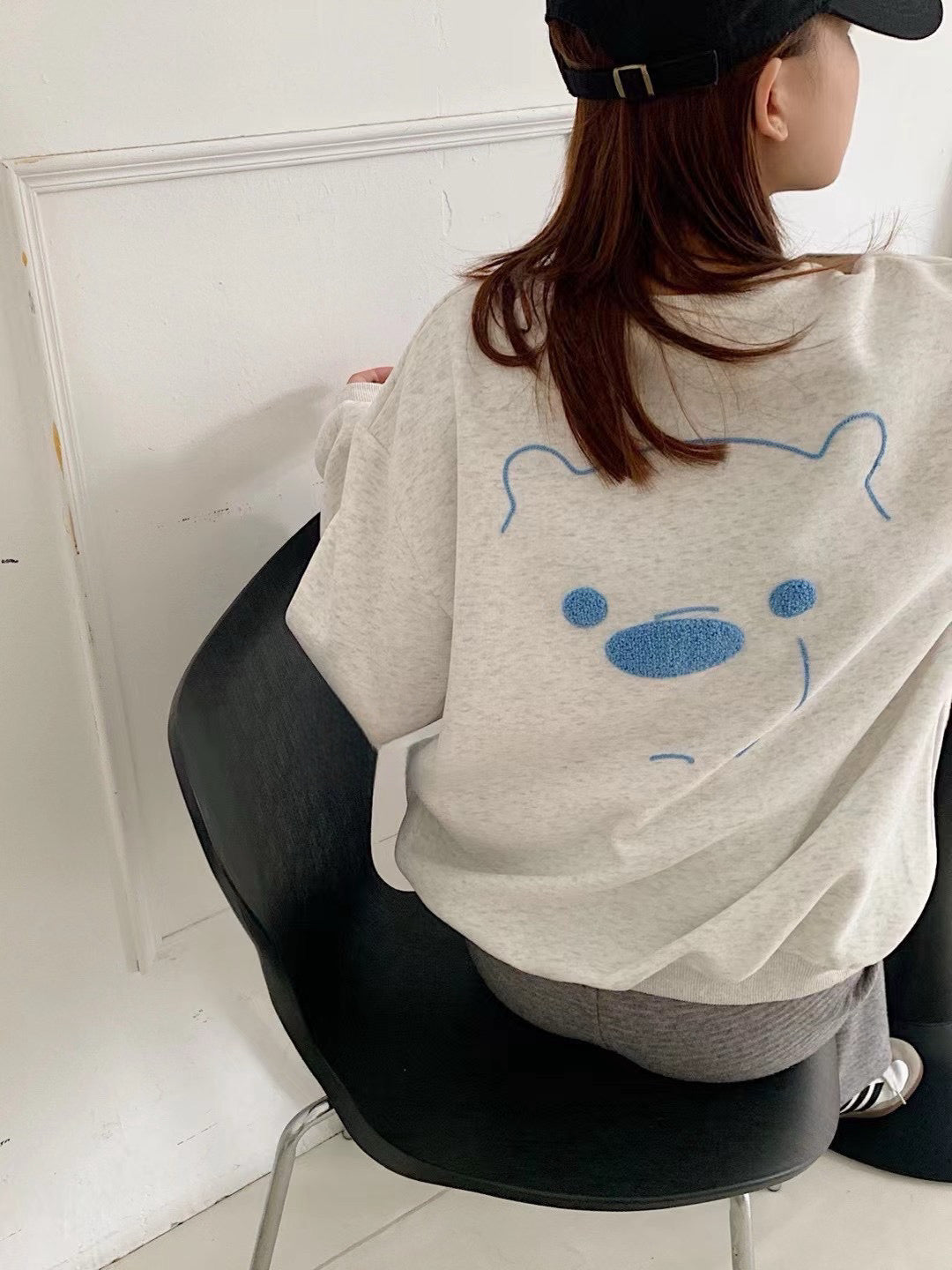 #EG03 Fluffy Pooh Sweatshirt - Idiot Sandwich HK-