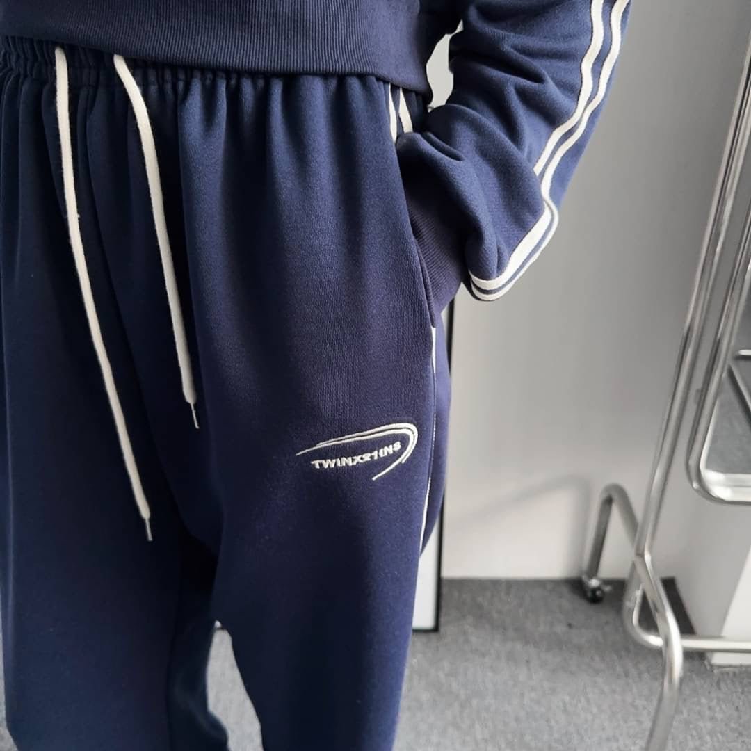 #TW01 21INS Sporty Winter Couple Set - Idiot Sandwich HK-